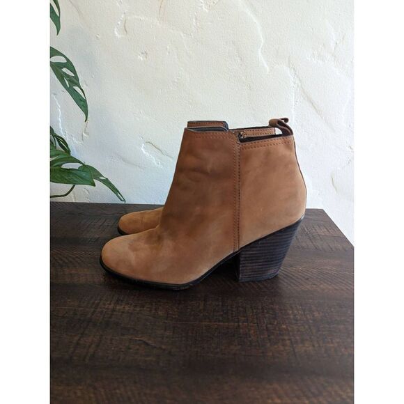 Cole Haan Chesney Brown Leather Booties Women's - Size 8B - Picture 2 of 10